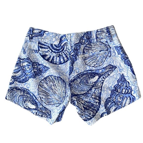 Lilly Pulitzer Callahan Blue & White Shorts in Popped Up Stuffed Shells Print  2 - Picture 7 of 15